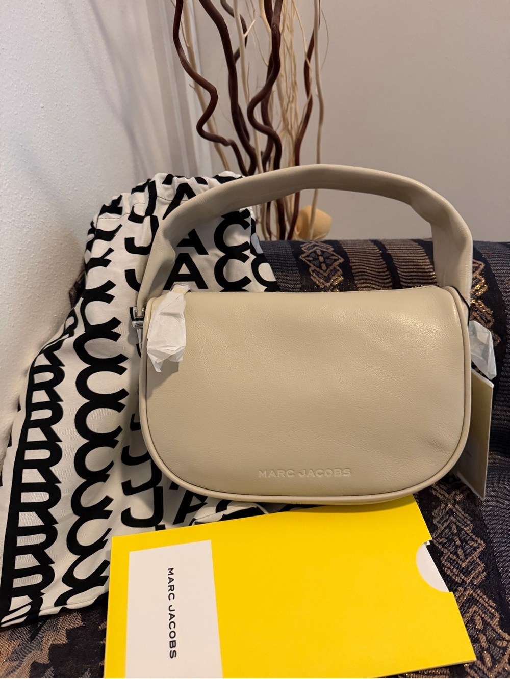 Marc Jacobs The Pushlock mini hobo bag